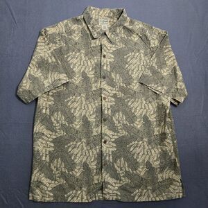L.L. Bean Men M Green Leaf Floral Button Up Short Sleeve Shirt